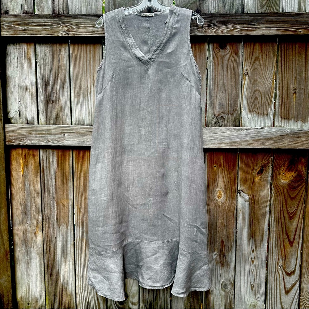 100% Italian linen, long, size Medium, A line dress, V-neck with ruffled hem.